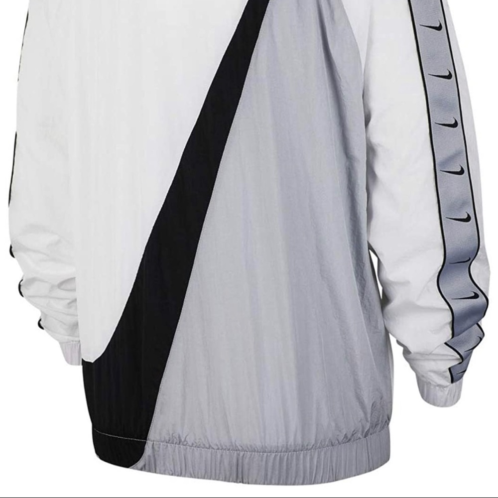 Nike sportswear swoosh jacket soldout jacket XL ONLY